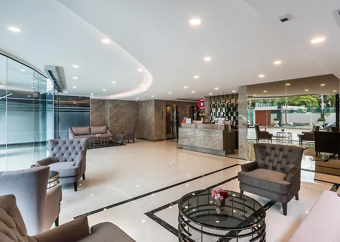 Surestay By Western Sukhumvit 2