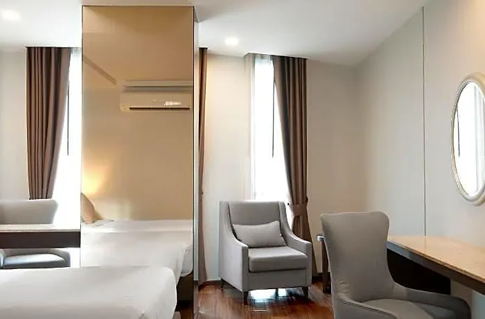 Hotel Surestay By Western Sukhumvit 2 4*