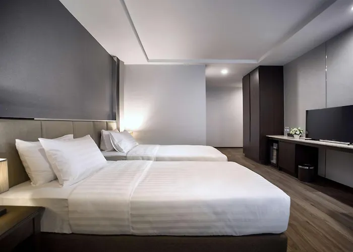 Surestay By Western Sukhumvit 2 4*